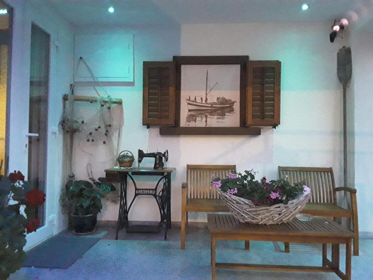 Villa Mira Bed And Breakfast Duino Exterior photo